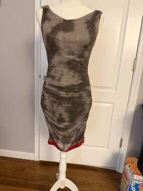 Stella & Jamie Ruched Mesh Bodycon Dress with Red Zipper Accent Size Small